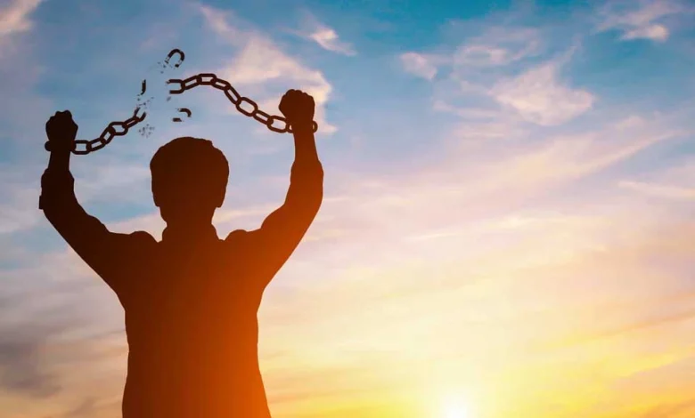 متى استعبدتم الناس وقد ولدتهم امهاتهم أحرارا ؟